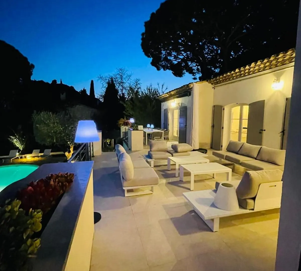 Luxury Villa Cannes,350 M2, 12 Pers, 6 Ch 6 Sdb