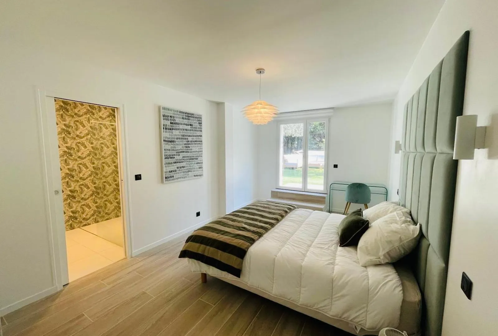 Luxury Villa Cannes,350 M2, 12 Pers, 6 Ch 6 Sdb 0*, Cannes France