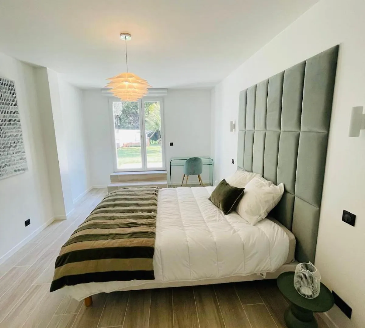 Luxury Villa Cannes,350 M2, 12 Pers, 6 Ch 6 Sdb France