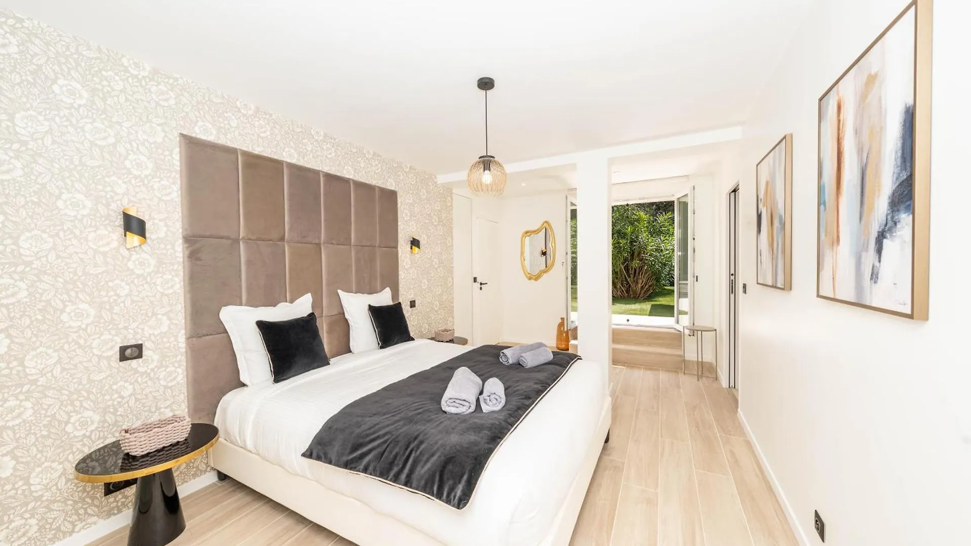Luxury Villa Cannes,350 M2, 12 Pers, 6 Ch 6 Sdb 0*, Cannes France