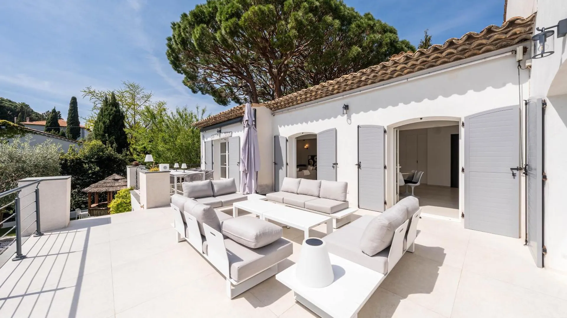 Luxury Villa Cannes,350 M2, 12 Pers, 6 Ch 6 Sdb France