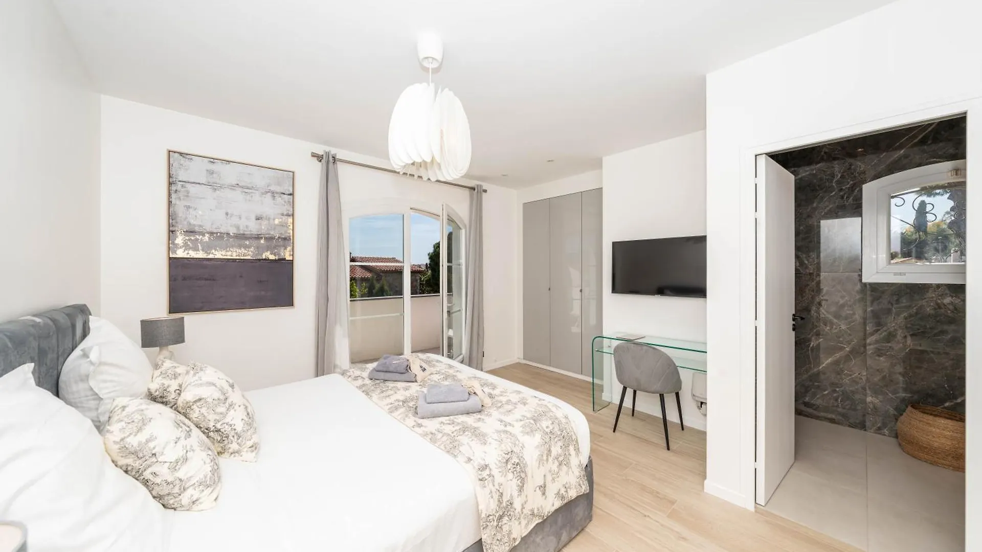 Luxury Villa Cannes,350 M2, 12 Pers, 6 Ch 6 Sdb