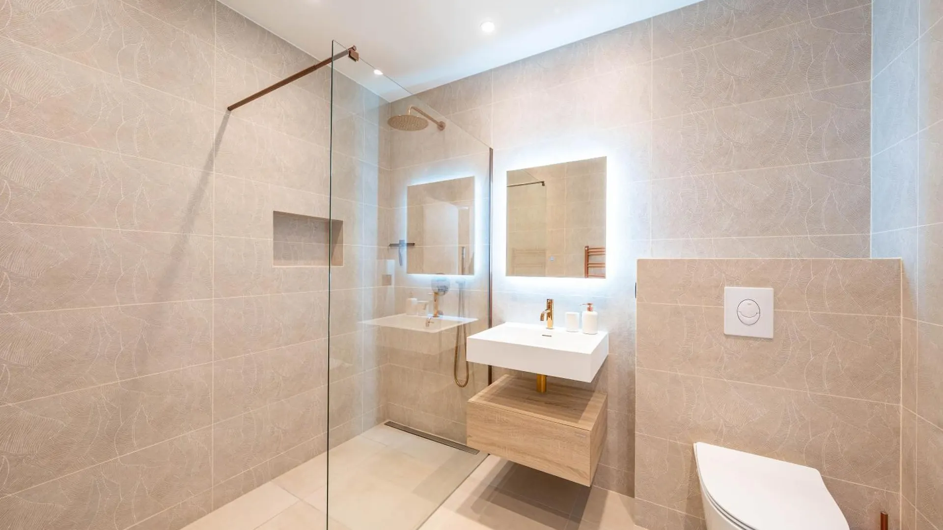 Luxury Villa Cannes,350 M2, 12 Pers, 6 Ch 6 Sdb